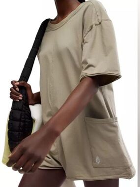 FP Movement hot shot romper Free People Sage stone V‑Neck Jumpsuit